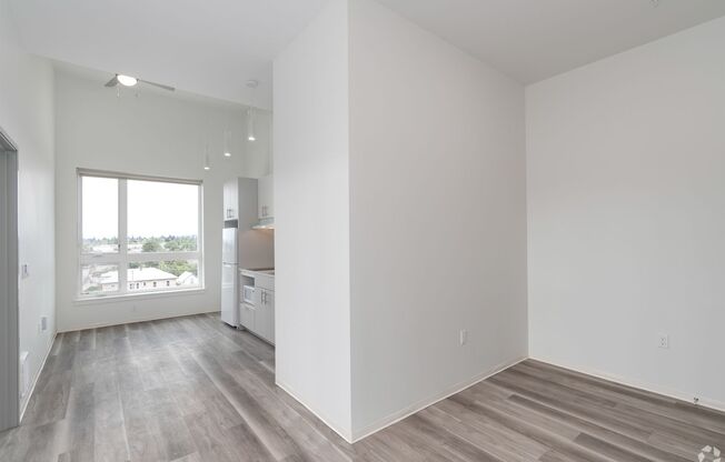 2 beds, 1 bath, 522 sqft, $1,600, Unit 531