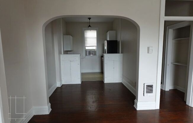 1128-1130 N. High St.