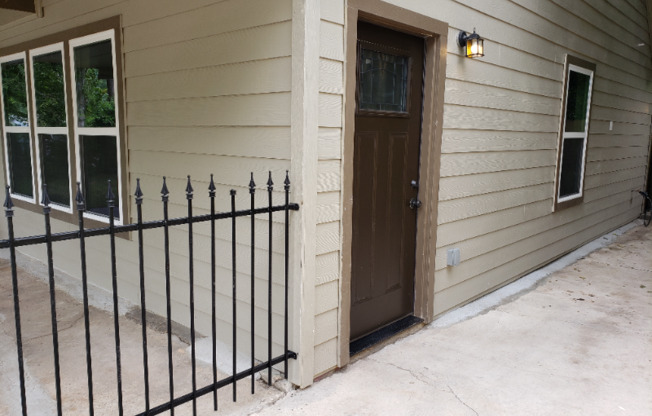 242 MARBAUCH AVE