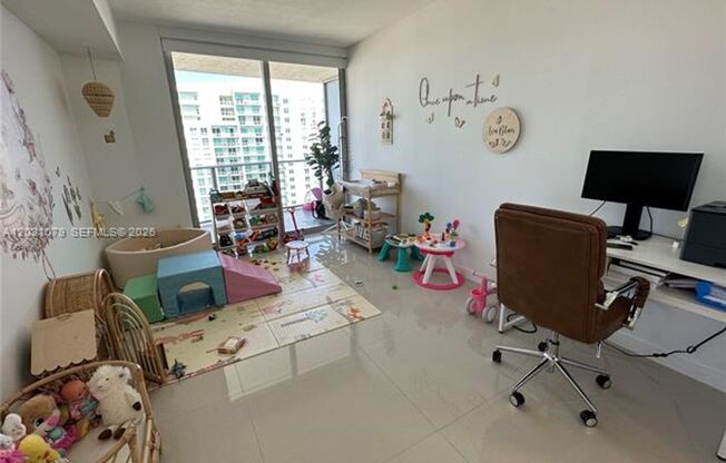 2 beds, 2.5 baths, $5,500, Unit # 4701