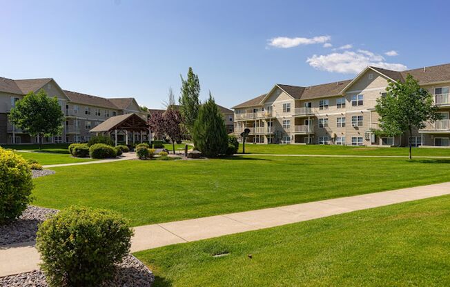 2 beds, 2 baths, 915 sqft, $2,575, Unit 4346-15