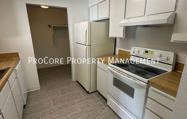 Linda Vista Ln. - 3051