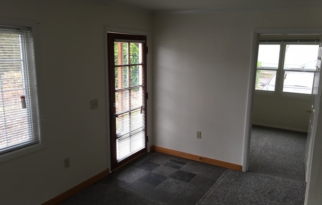 1 Bedroom located downtown Eugene