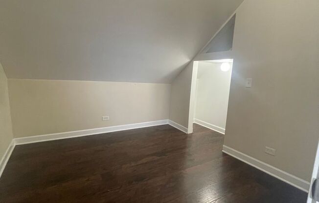 1 bed, 1 bath, $1,250