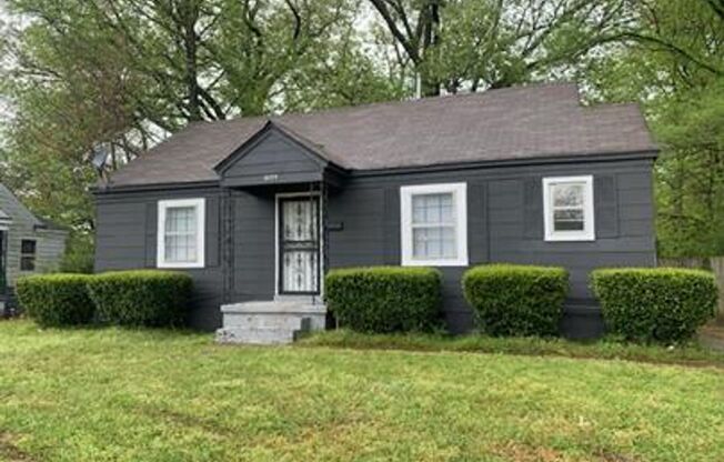 Move-In Special! 50% Off First Month’s Rent-Spacious 3-Bedroom Home in Memphis!