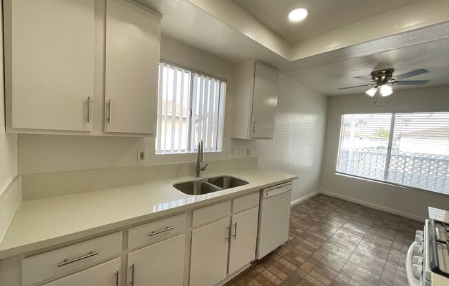 2 beds, 1.5 baths, 900 sqft, $2,395, Unit D