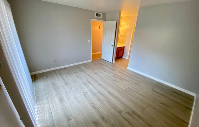 2 beds, 2 baths, $1,595, Unit # 225