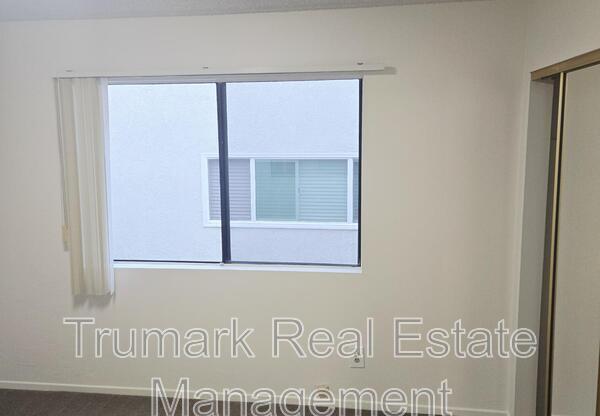 553 E ORANGE GRV AVE