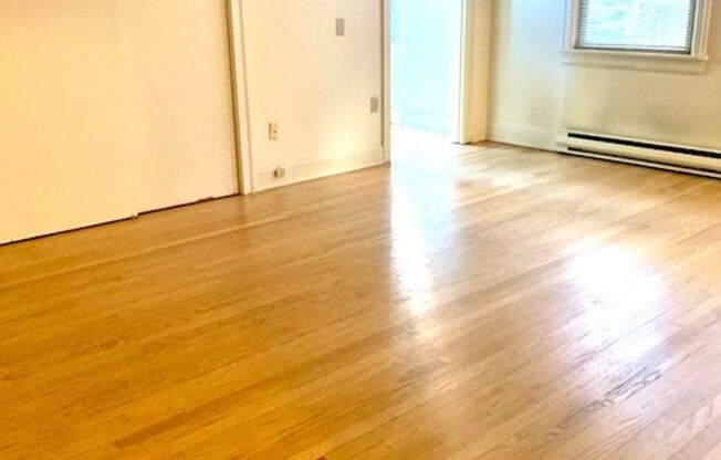 West Coast Arms Apartments