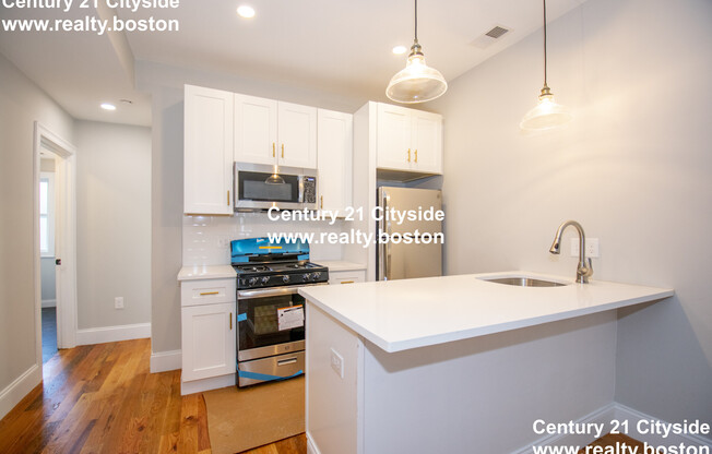 3 MURRAY CT