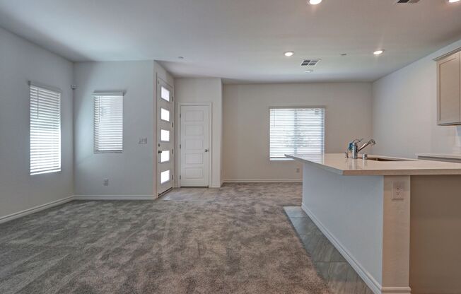 JUST LIKE BRAND NEW, LUXURIOUS, MODERN, FOUR BEDROOM TOWNHOME, LOCATED IN FABULOUS SUMMERLIN.