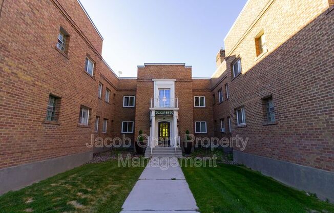 676 Memorial Dr