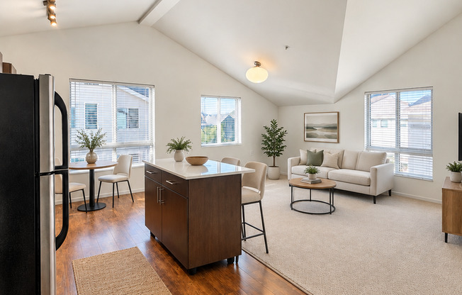 1 bed, 1 bath, 600 sqft, $2,395, Unit 2507-A