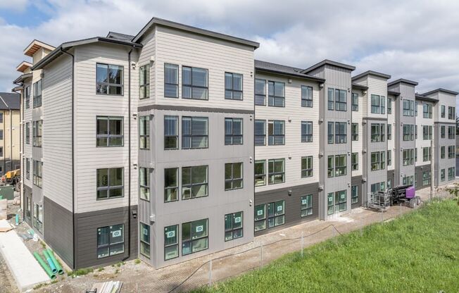 Skagit Flats – Burlington’s New Apartment Community with Private Clubhouse!