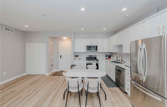 2 beds, 2 baths, 1,042 sqft, $3,600, Unit 321