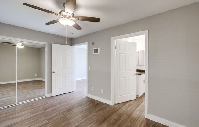 2 beds, 2 baths, 800 sqft, $2,895, Unit 107