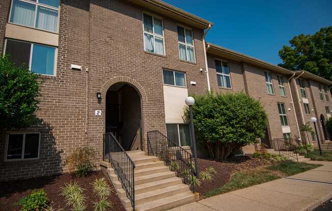 Maplewood Villas Apartments Building Exterior 60