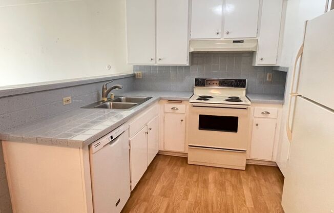 Great Location! 6780 Friars Road #232, San Diego, CA 92108