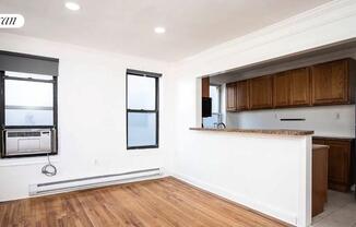 884 BEDFORD AVE