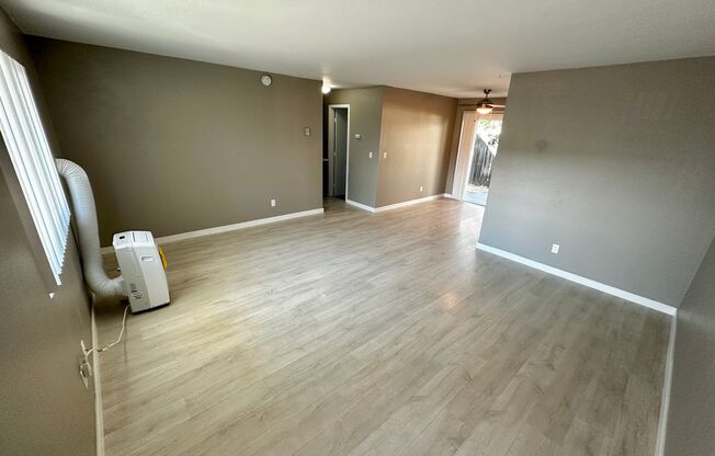 1 bed, 1 bath, 650 sqft, $2,100, Unit UNIT 4