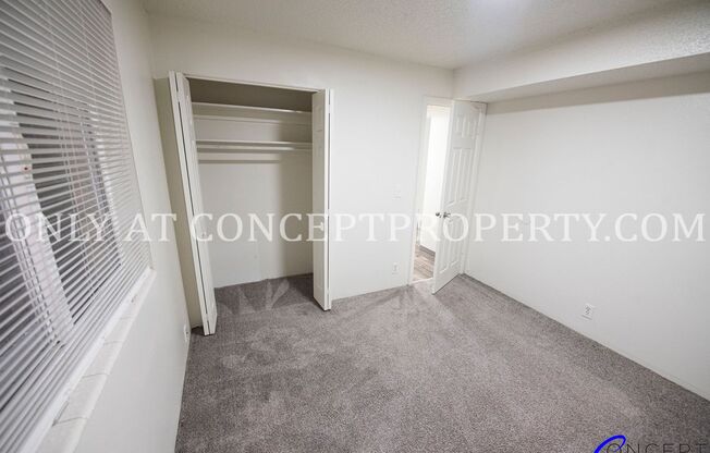 1 bed, 1 bath, 700 sqft, $1,099, Unit 18