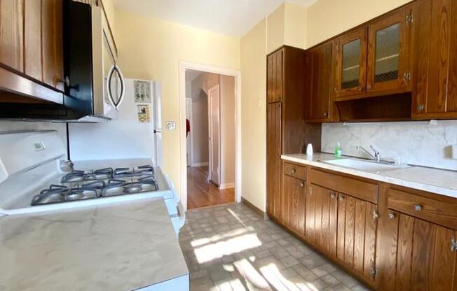 25 81 45 ST