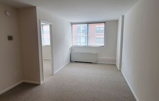 1 bed, 1 bath, $2,195, Unit 0607
