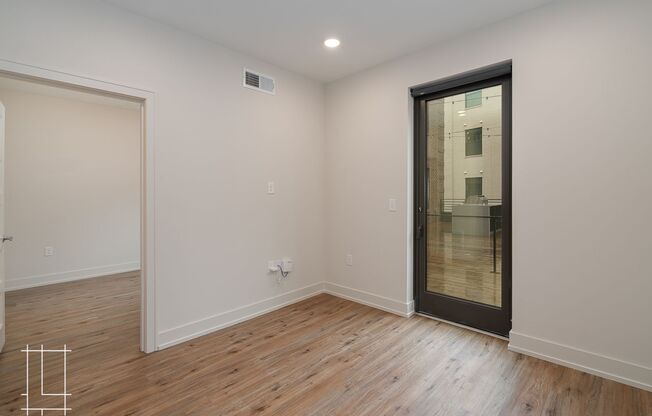 1 bed, 1 bath, 470 sqft, $1,325, Unit 1050 N 4th St. Apt. 209