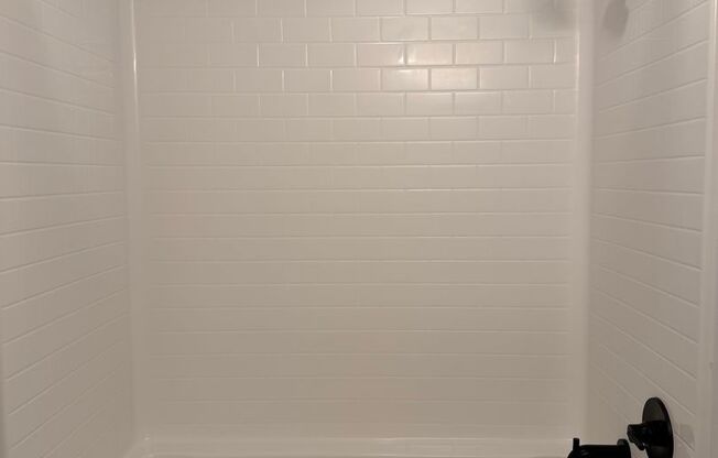 Studio, 1 bath, 362 sqft, $2,250, Unit 403