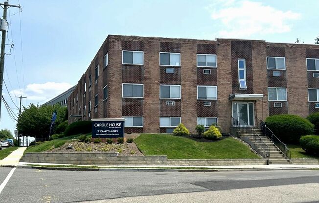 Carole House Apartments