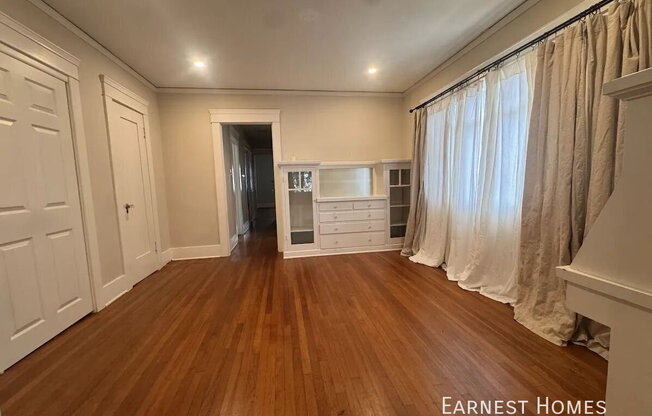 646 Ocean Park Blvd
