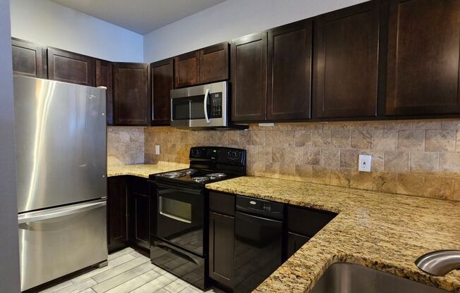 1 bed, 1 bath, 702 sqft, $1,295, Unit 108