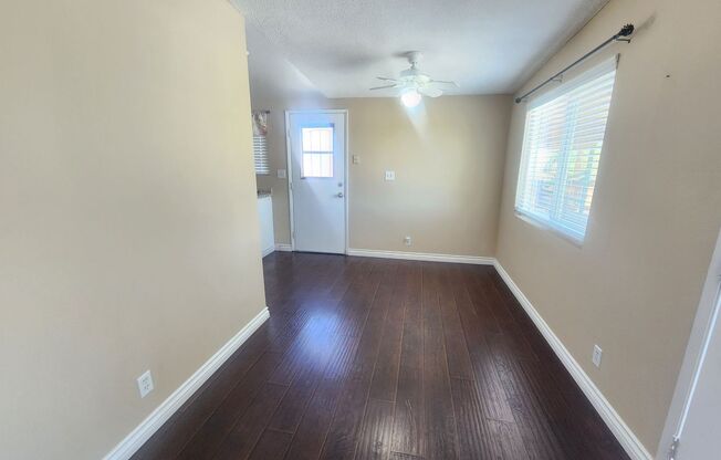 2 beds, 1 bath, $1,600