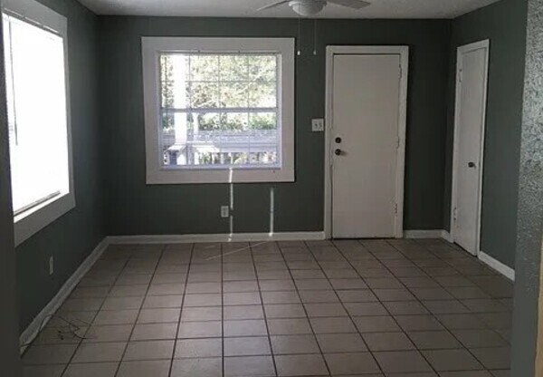1138 30 ST S