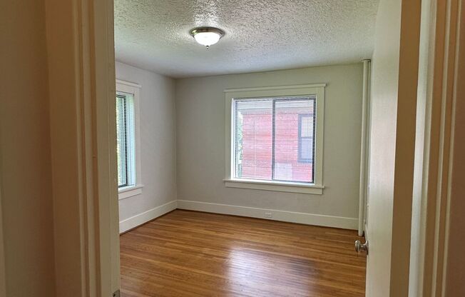 1 bed, 1 bath, 551 sqft, $1,325, Unit 401