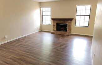 5576 Rochelle Ave #21-D