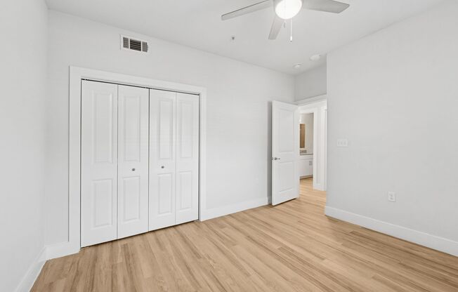 1 bed, 1 bath, 764 sqft, $1,375, Unit 811