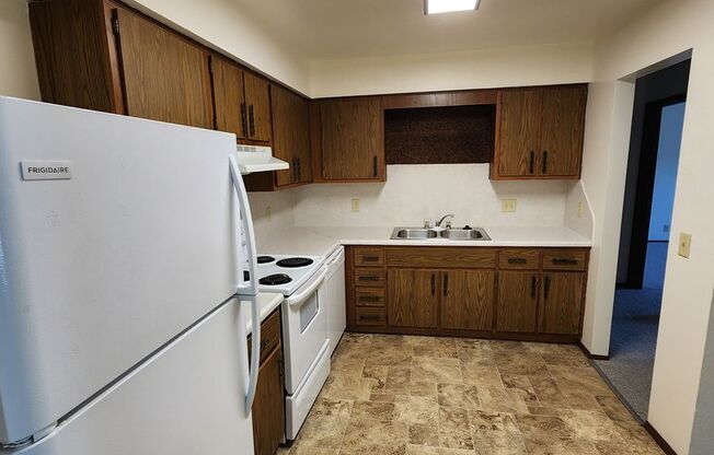 2 beds, 1 bath, 959 sqft, $714, Unit WT0303