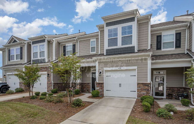 630 CYPRESS GLN LN