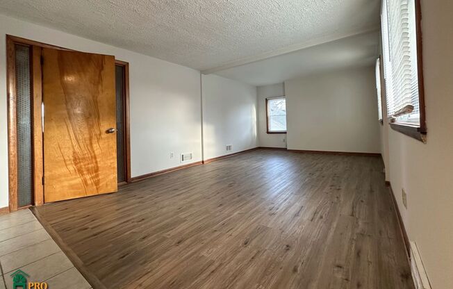 2 Bedroom Duplex Unit **1 Month Free Rent with a May 2025 Move In**