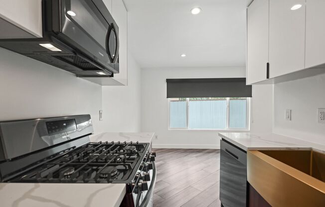 6307 Elgin Street Apartments