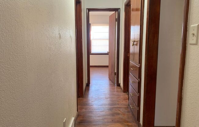 4 beds, 1 bath, $1,175