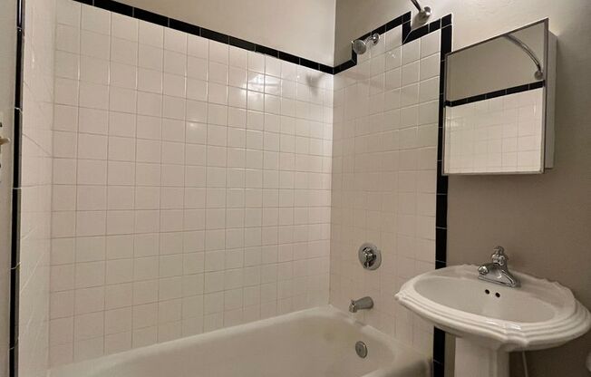 Studio, 1 bath, $1,195, Unit 104