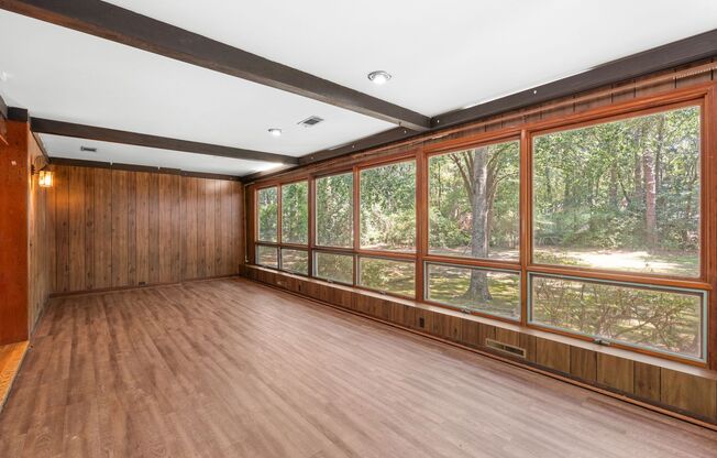 218 South Edgewood