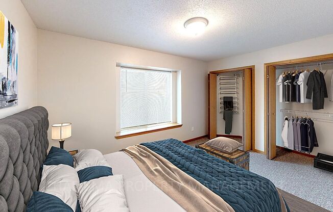 2 beds, 1 bath, 1,049 sqft, $1,049, Unit 7025 W 56th Street #1