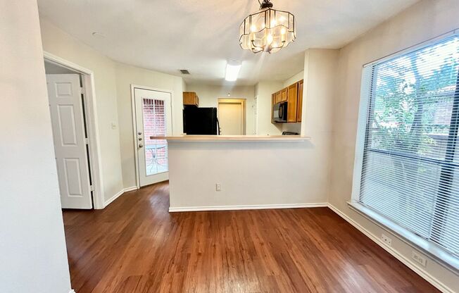 5531 Whisper Glen