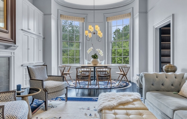 60 COMMONWEALTH AVE