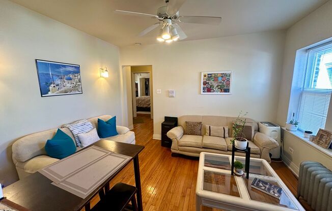 2 beds, 1 bath, 750 sqft, $1,600, Unit 4411-1B