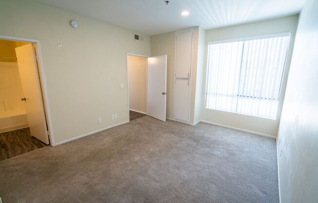 2 beds, 2 baths, 1,100 sqft, $2,648, Unit 401