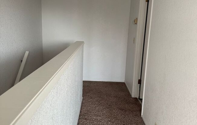 1 bed, 1 bath, $1,200